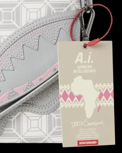 A.I.8 AFRICAN INTELLIGENCE BOOKED & BUSY CROSSOVER CLUTCH