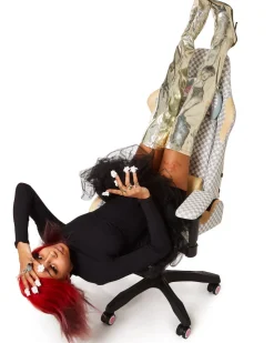 AIR TO THE THRONE JETSET GAMING CHAIR - SUPER RARE