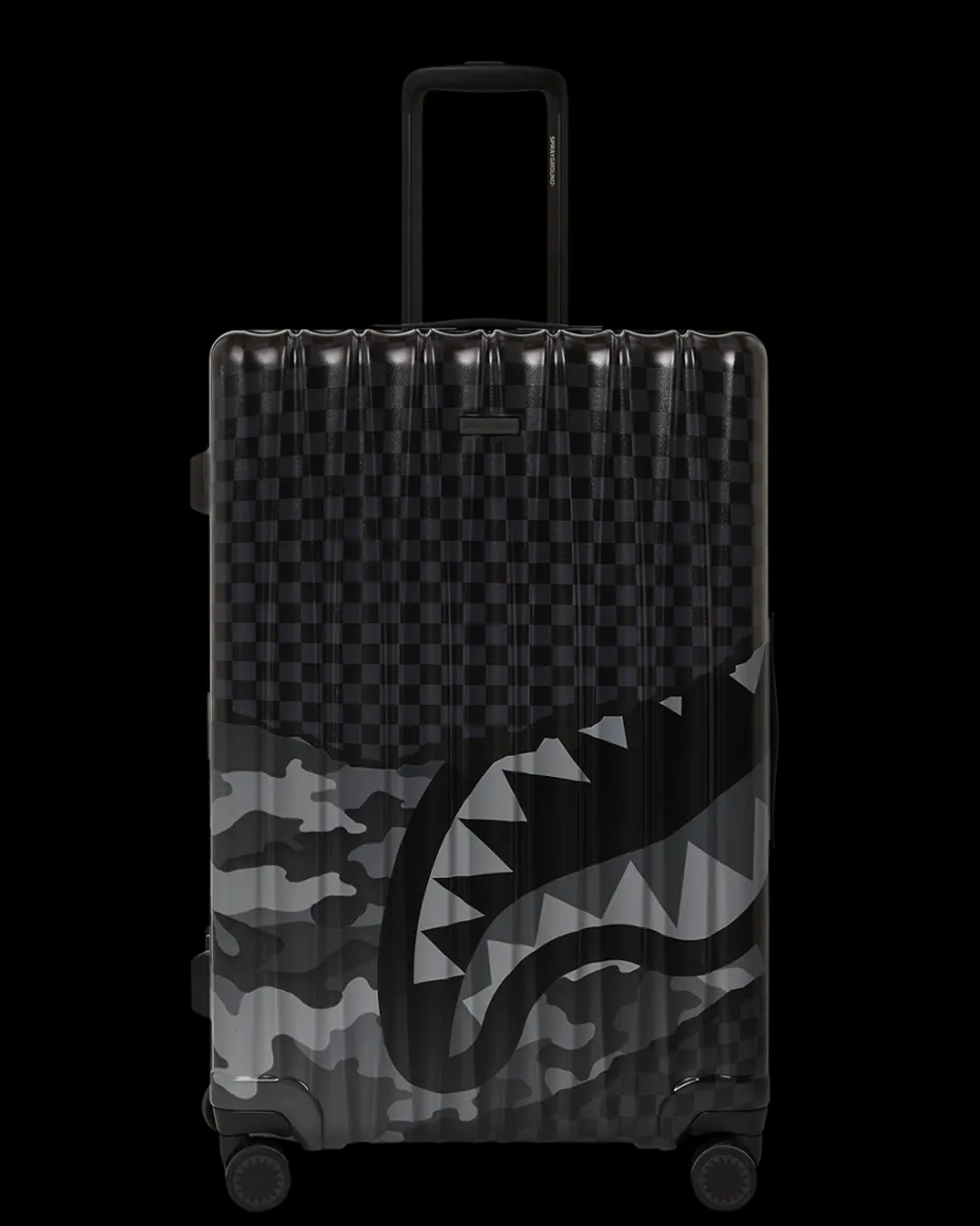 3AM RIPTIDE SHARKNAUTICS HARDSHELL FULL-SIZE LUGGAGE