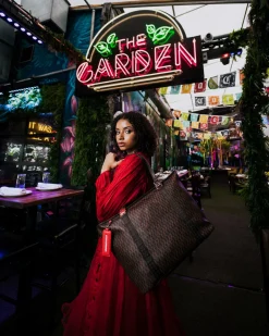 CASHIN CHECKS TOTE