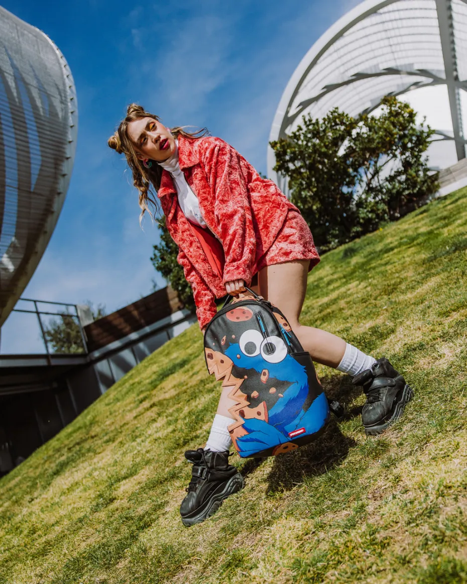 COOKIE MONSTER COOKIE SHARKBITE BACKPACK (DLXV)