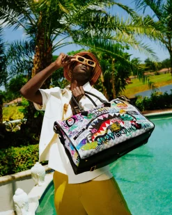 CREATE ANOTHER DAY PYRAMID DUFFLE