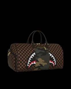EXTERIOR GOLD ZIP POCKET SHARKS IN PARIS DUFFLE