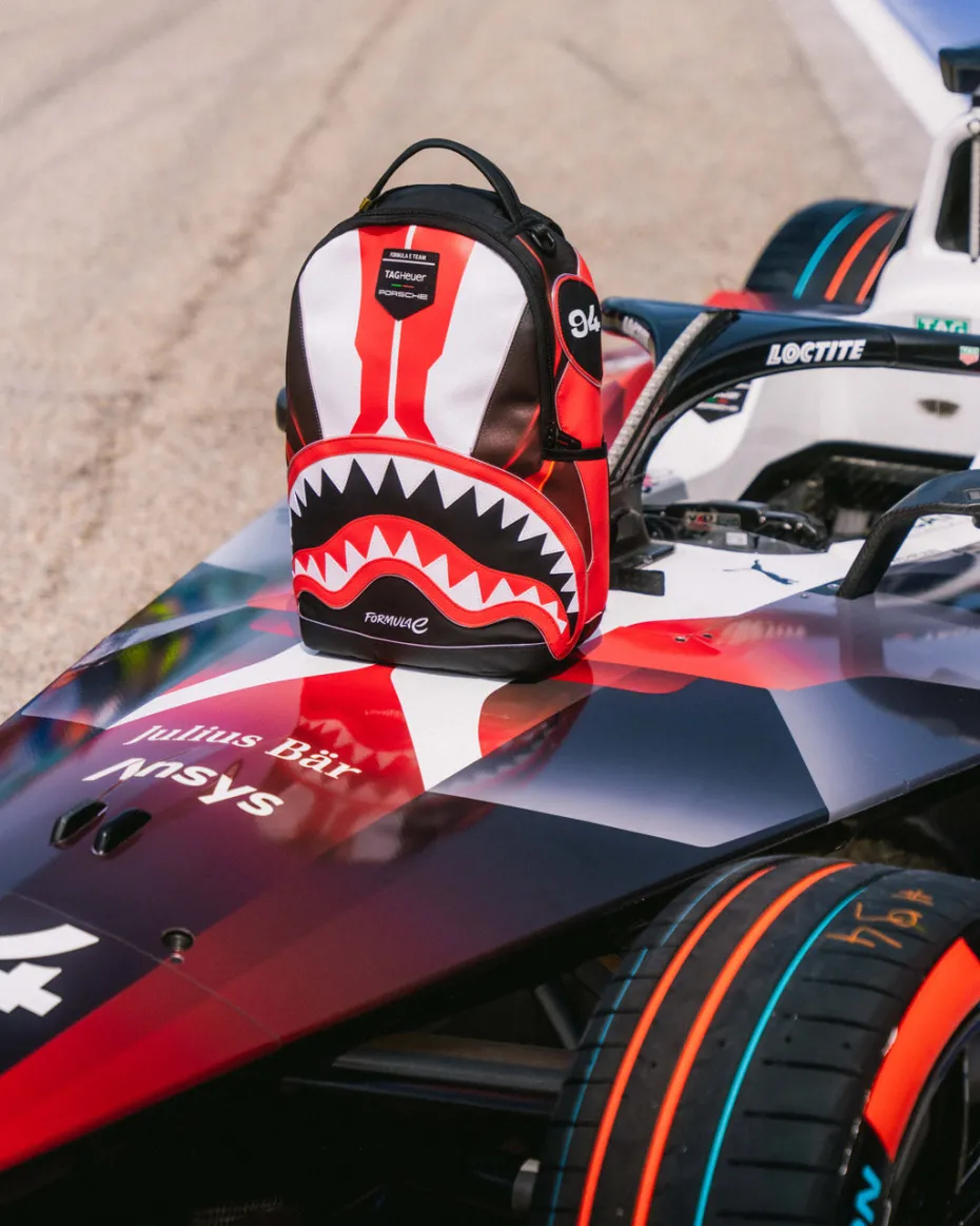 FORMULA-E PORSCHE LED BACKPACK