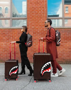 FRENZY SHARKS SHARKNAUTICS HARDSHELL FULL-SIZE LUGGAGE