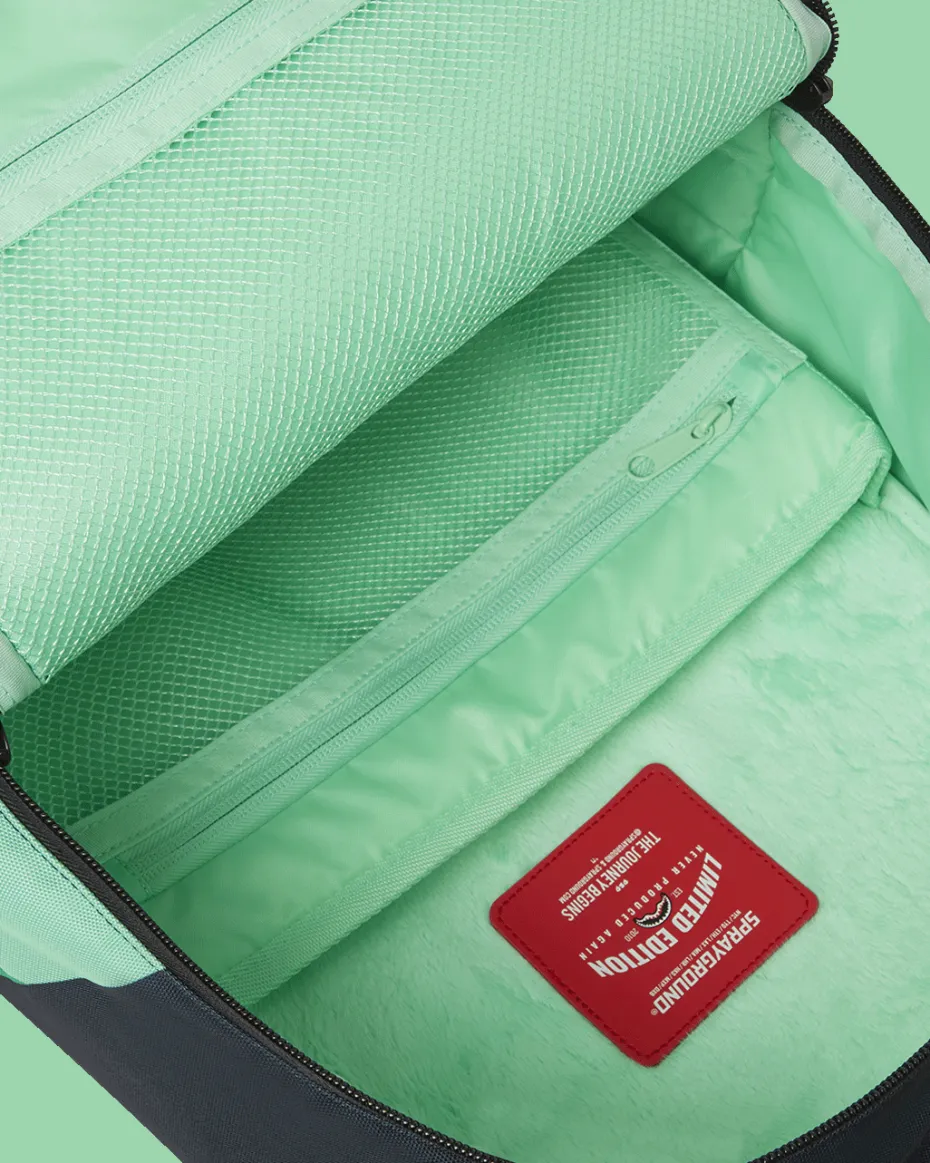 FUTURAMA SPACE CREW DLXSR BACKPACK