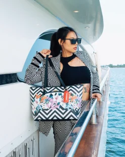 GLASS HOUSE TOTE