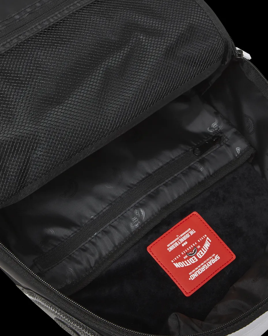 GRAVITATIONAL PULL BACKPACK