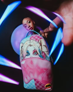 HARLEY QUINN BUBBLE GUM SHARK