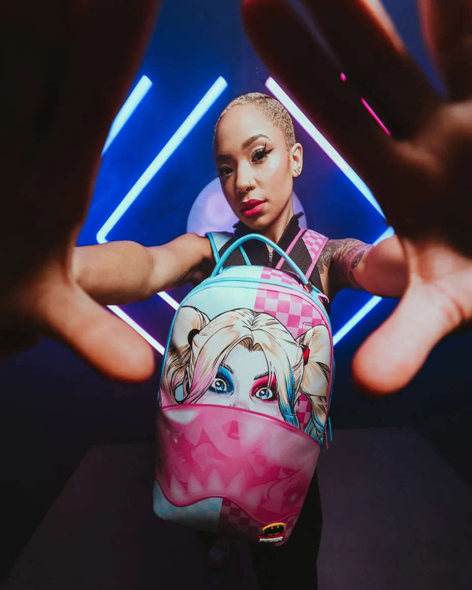 HARLEY QUINN BUBBLE GUM SHARK