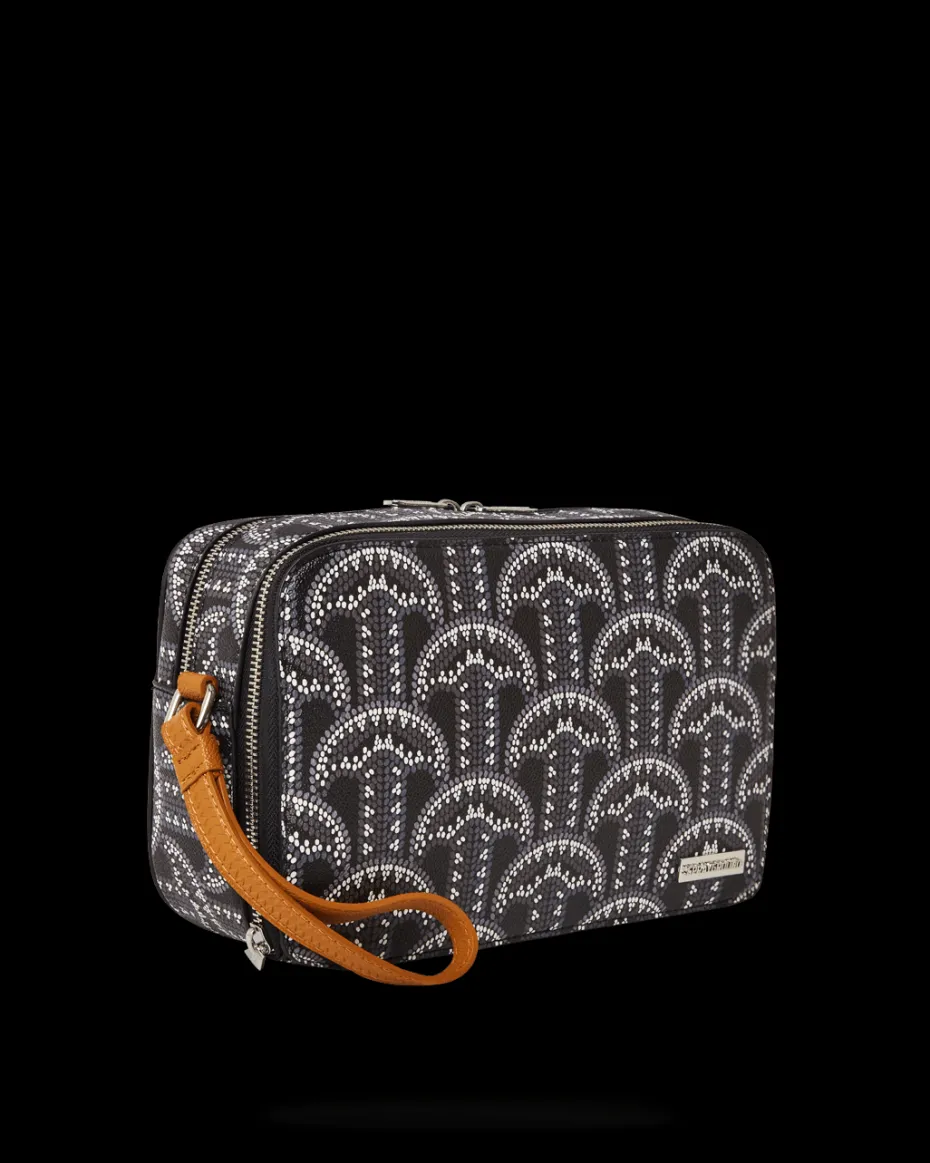 ILLUCHAINS TOILETRY BAG