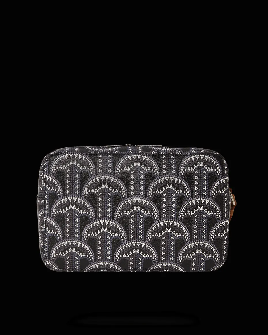 ILLUCHAINS TOILETRY BAG