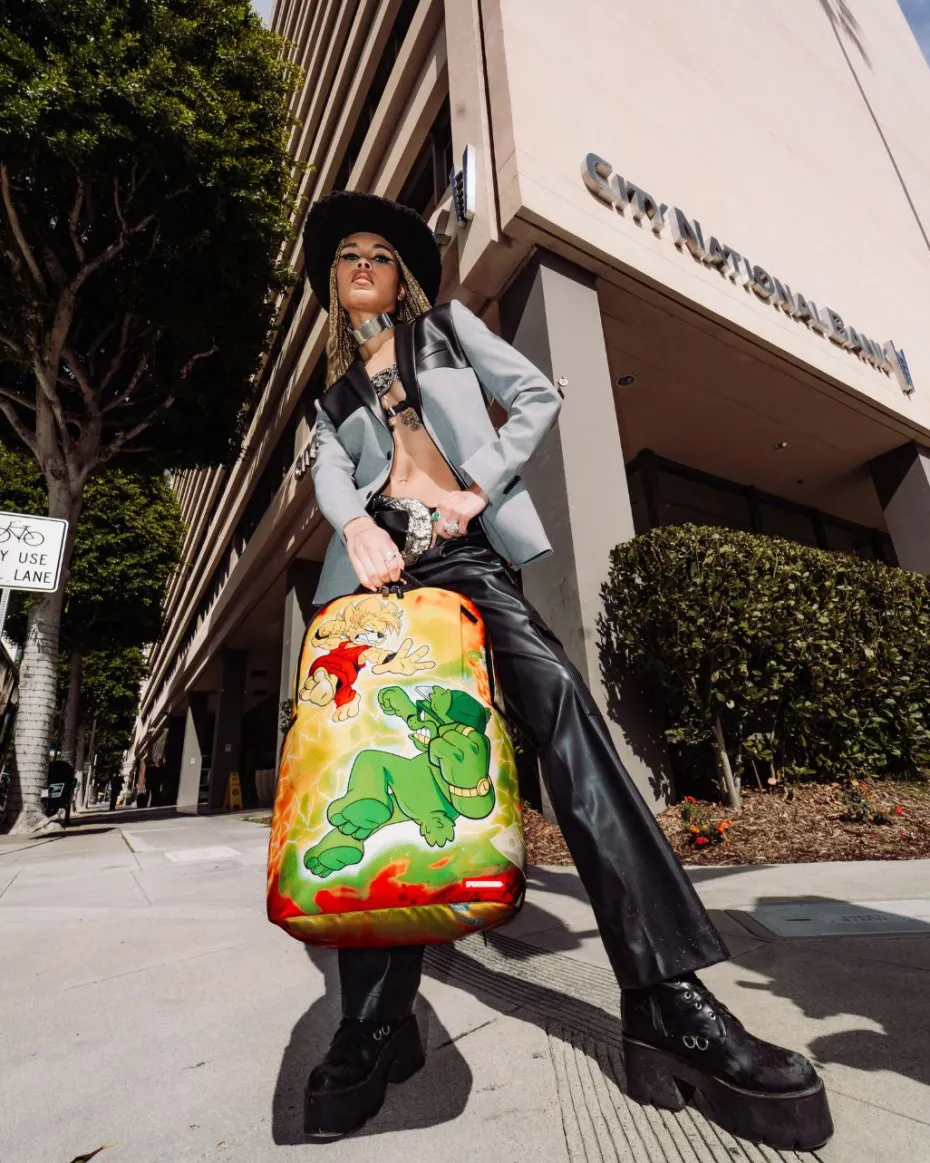 KOMBAT OF THE BEARS DLXSR BACKPACK