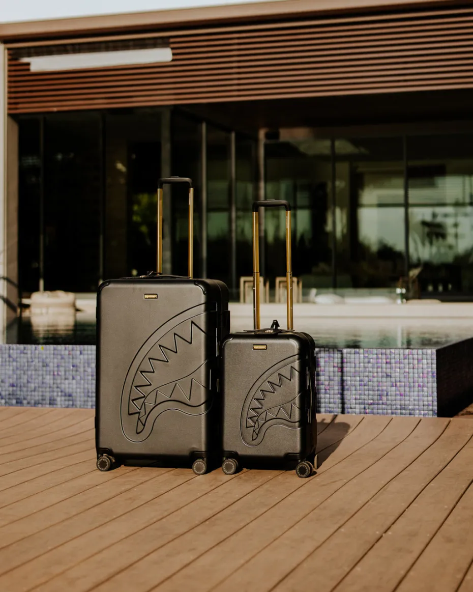 REALITY CHECK SHARKNAUTICS HARDSHELL FULL-SIZE JETBLACK LUGGAGE (GOLD HARDWARE)