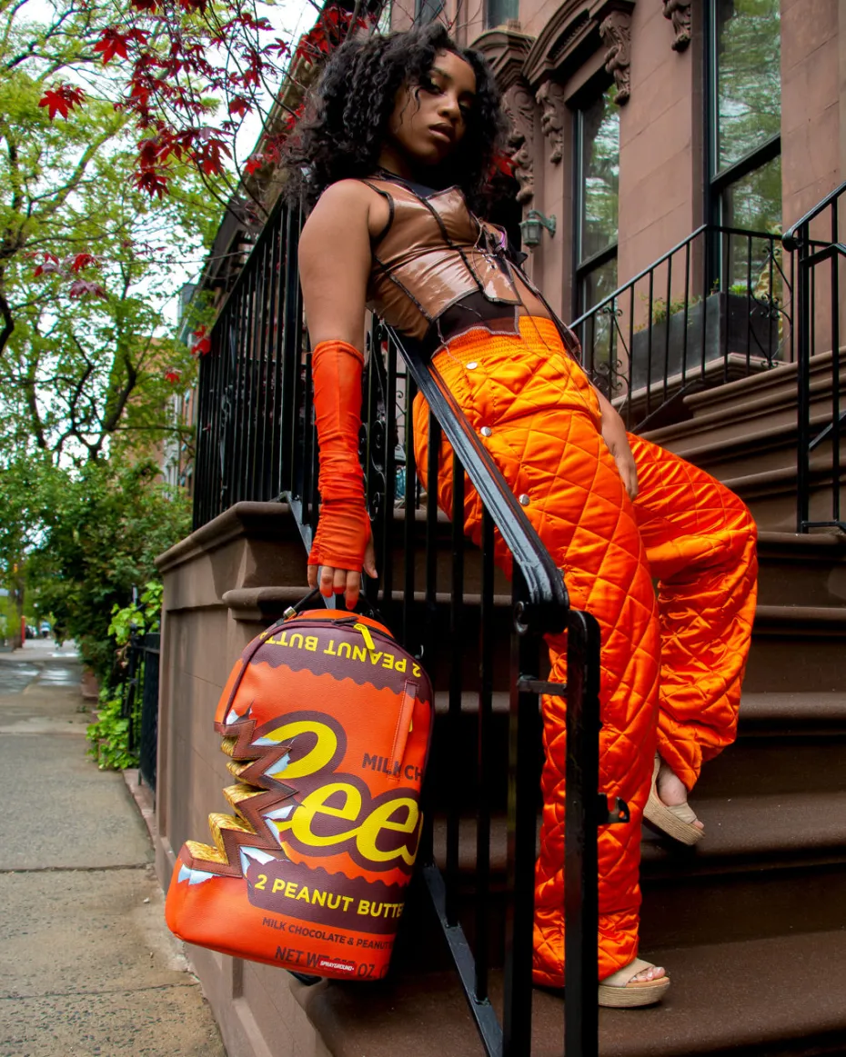 REESE'S SHARK BITE BACKPACK (DLXV)