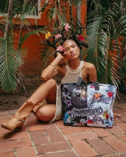 SHADOW FLIGHT BEACH TOTE