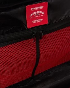 SHARKFLOWER 29.5” FULL-SIZE SHARKNAUTICS LUGGAGE