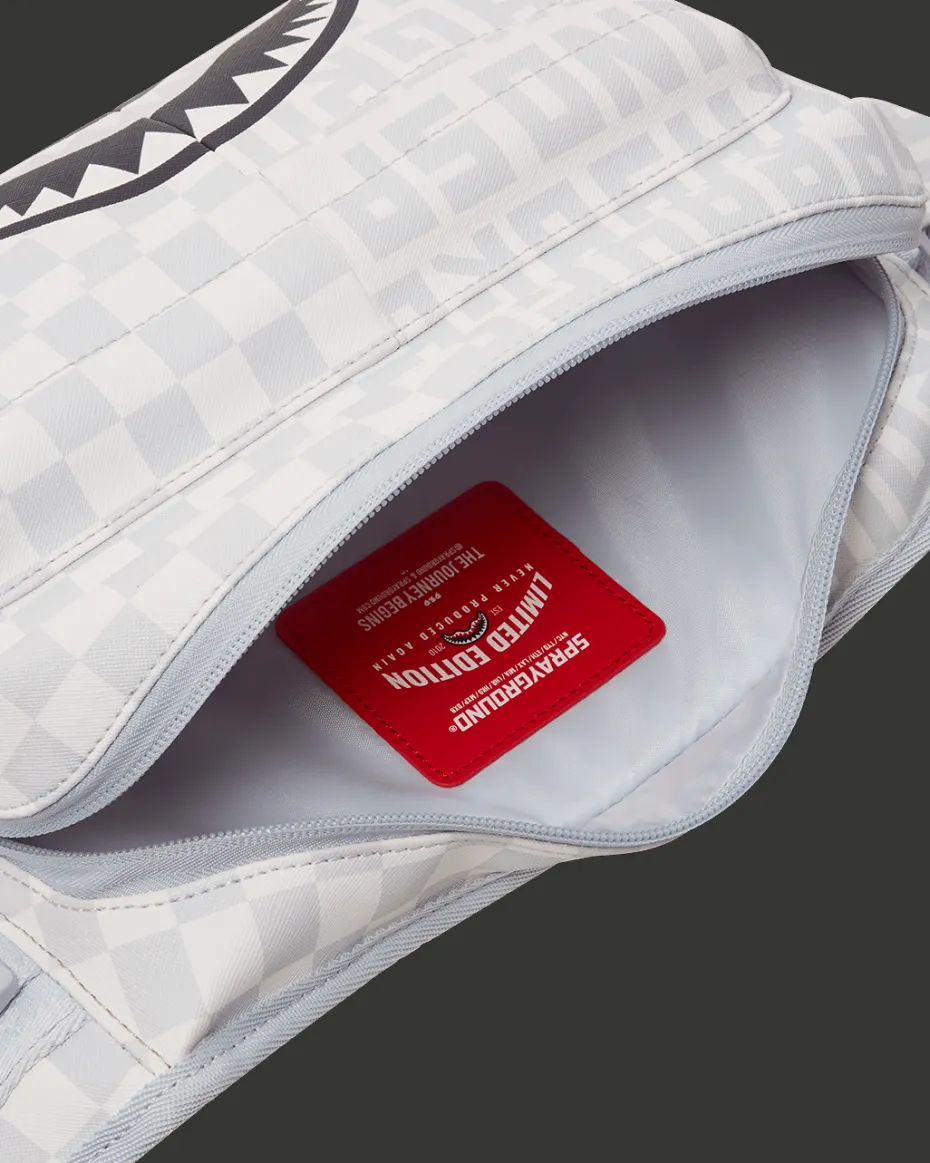 SPLIT THE CHECK (PEARL) CARGO CROSSBODY