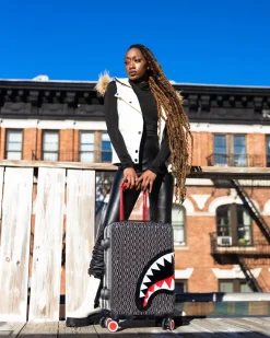 SPRAYGATTI REVV SHARKNAUTICS HARDSHELL CARRY-ON LUGGAGE