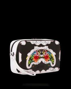 THE FLORAL CUT TOILETRY BAG