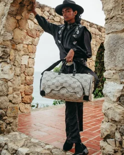THE GETAWAY DUFFLE