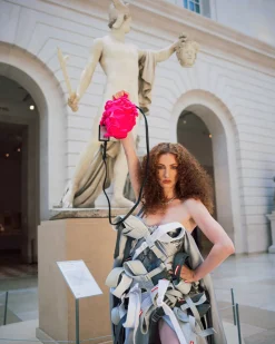 THE MET CANOVA MEDUSA HANDBAG (PINK)