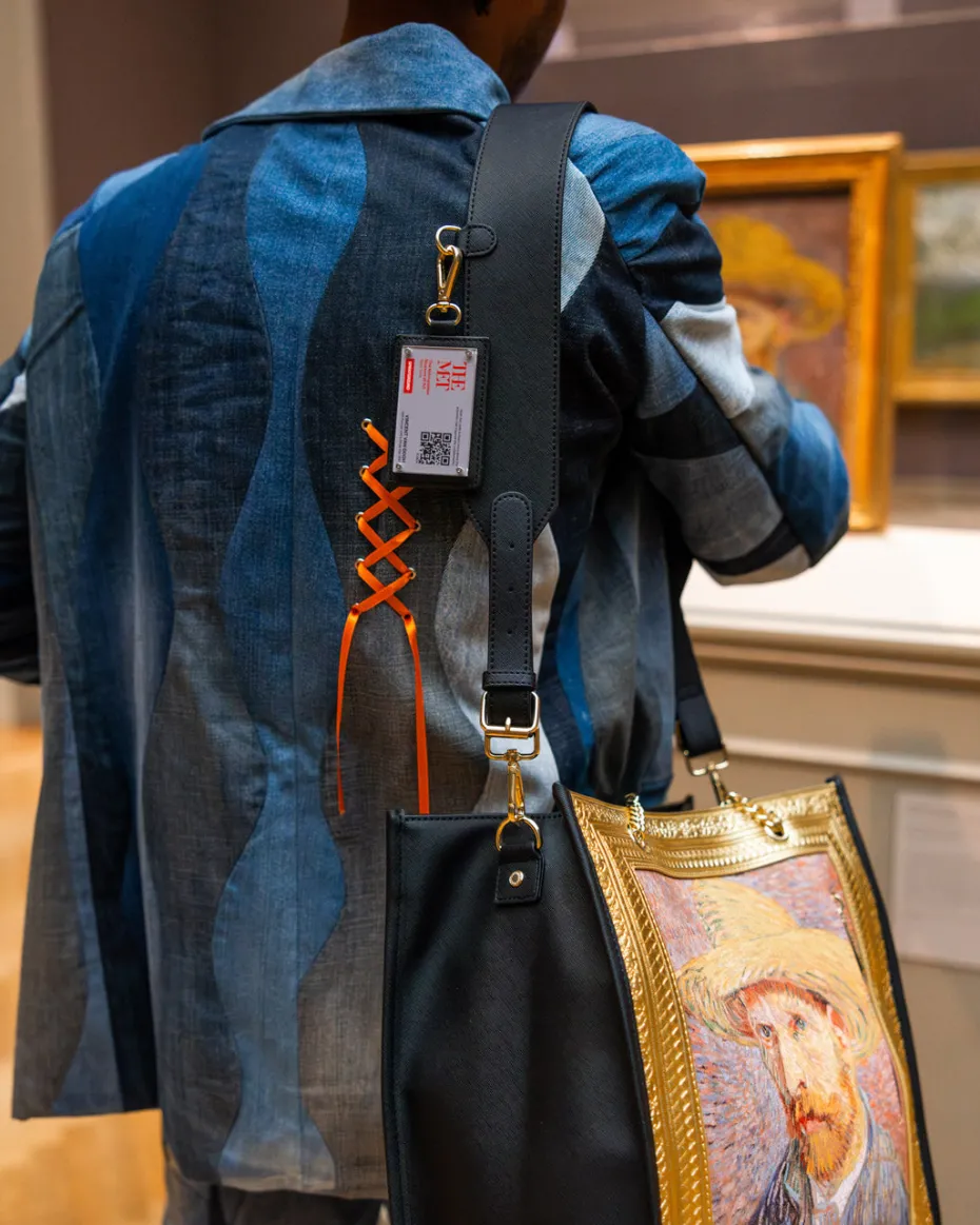 THE MET VAN GOGH FRAMED SELF-PORTRAIT TOTE