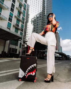 TRIPLE DECKER HEIR TO THE THRONE HARDSHELL CARRY-ON LUGGAGE