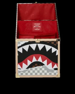 UNSTOPPABLE ENDEAVORS II CHATURANGA SHARK 1900 BACKPACK