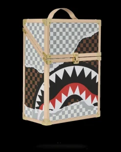 UNSTOPPABLE ENDEAVORS II CHATURANGA SHARK 1900 BACKPACK