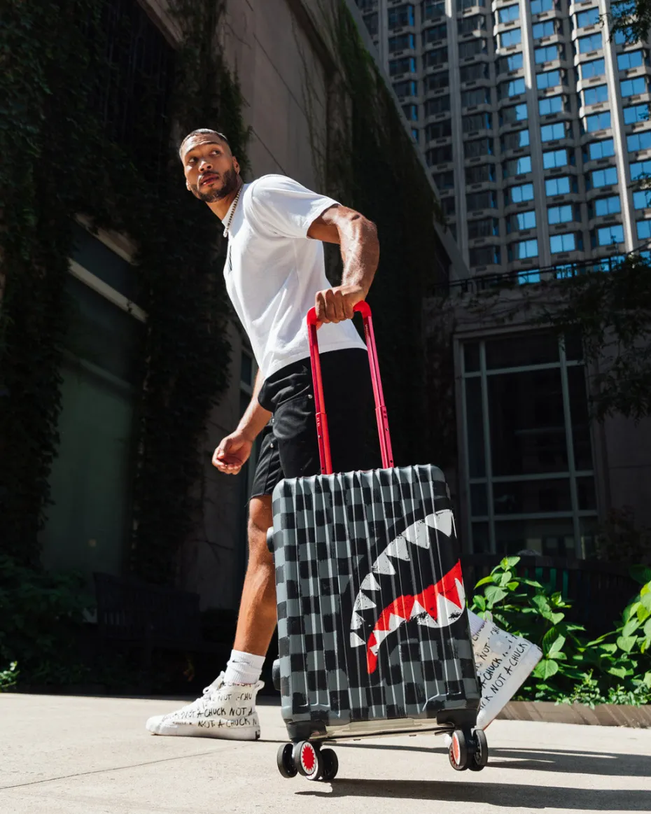 VANQUISH II SHARKNAUTICS HARDSHELL CARRY-ON LUGGAGE