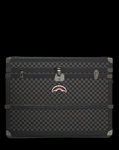 VANQUISH II WARDROBE TRUNK