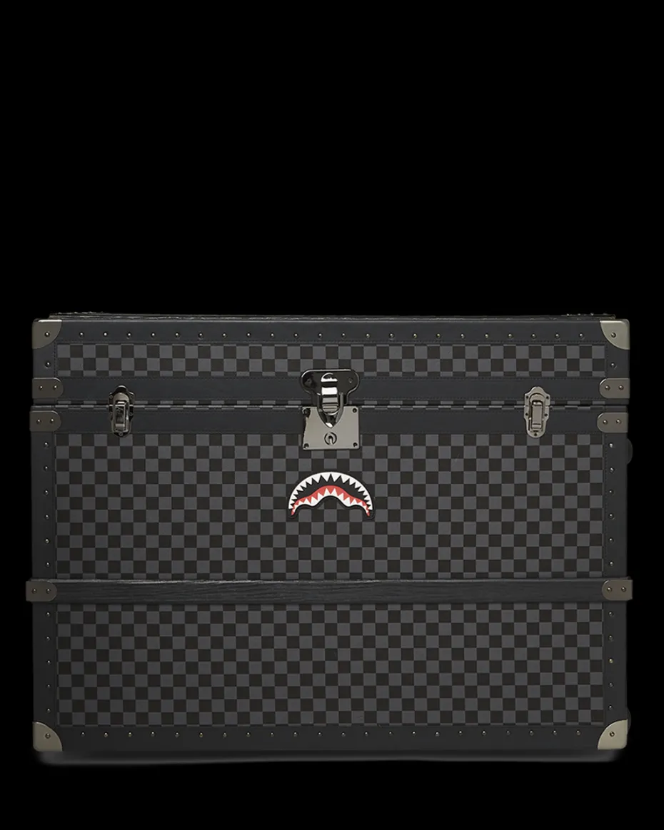 VANQUISH II WARDROBE TRUNK