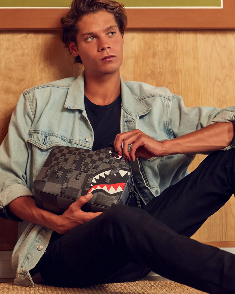 XTC GREY SHARKS IN PARIS TOILETRY BAG